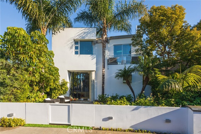 2702 Circle Drive Newport Beach, California 2702 Circle Drive