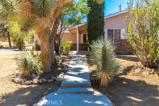 Detail Gallery Image 4 of 63 For 56469 Carlyle Dr, Yucca Valley,  CA 92284 - 2 Beds | 1 Baths