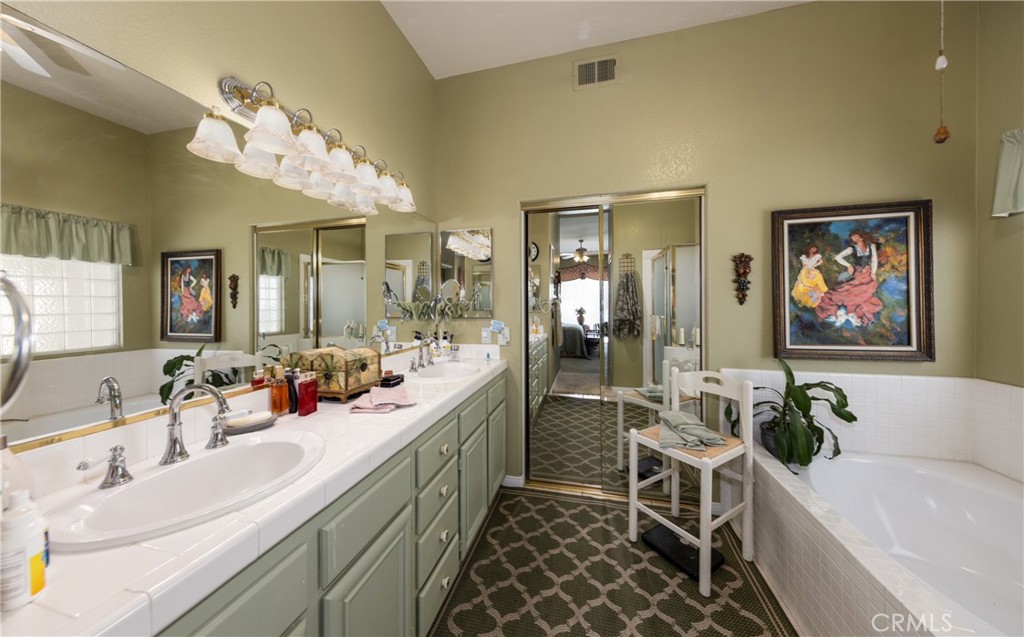 MLS #IG25200704 image #26