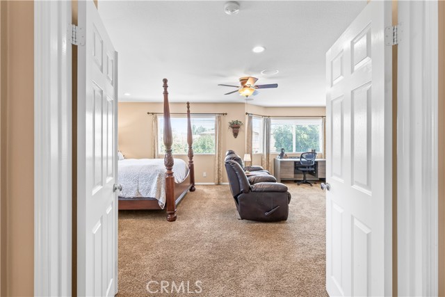 Detail Gallery Image 29 of 71 For 1357 Onyx Cir, Corona,  CA 92882 - 5 Beds | 4 Baths