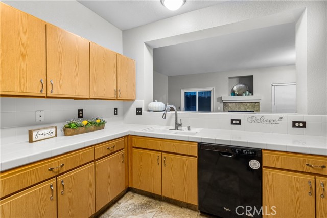 Detail Gallery Image 11 of 41 For 2037 Woodside Ct, Atwater,  CA 95301 - 4 Beds | 2 Baths