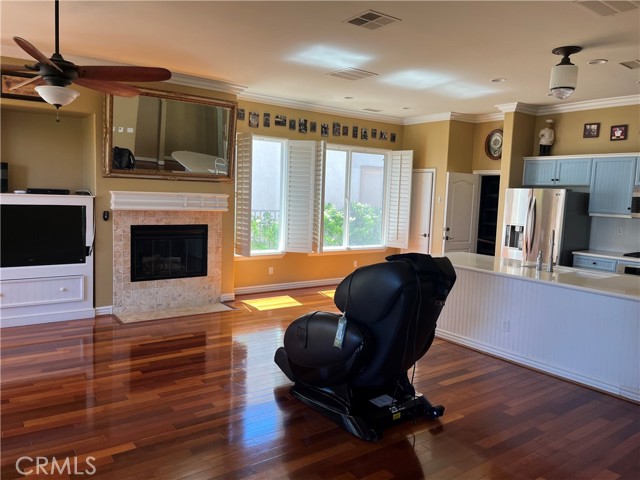 25054 Fawnskin Drive, Temescal Valley CA: https://media.crmls.org/medias/a24f1cb5-076f-4ead-9255-abf1d2f19f8b.jpg