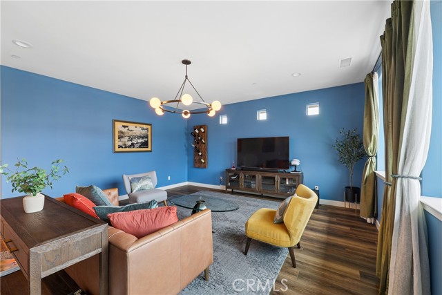 Detail Gallery Image 5 of 44 For 3530 Lakeside Village, Paso Robles,  CA 93446 - 3 Beds | 2 Baths