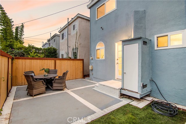 1506 Harper Avenue, Redondo Beach, California 90278, 4 Bedrooms Bedrooms, ,1 BathroomBathrooms,Residential,Sold,Harper,SB21222844