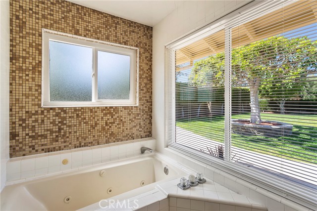 Detail Gallery Image 41 of 66 For 10431 Kenwick Dr, Villa Park,  CA 92861 - 5 Beds | 4/1 Baths