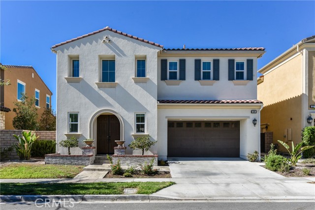 19 Swift Lake Forest, California 19 Swift