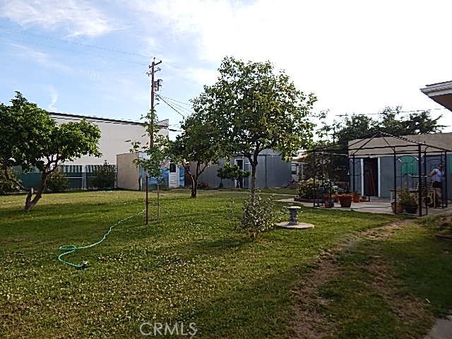 1427 Yolo Street, Corning CA: https://media.crmls.org/medias/a2515cef-1935-4298-9136-acf760824659.jpg