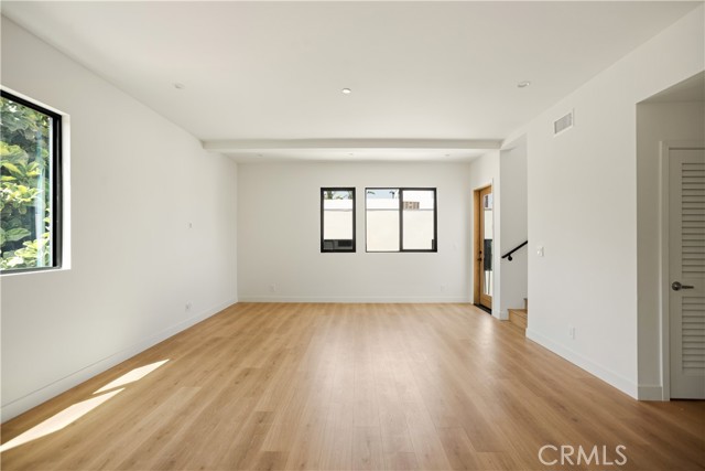 Detail Gallery Image 32 of 39 For 2671 1/2 Benedict, Los Angeles,  CA 90039 - 3 Beds | 3 Baths