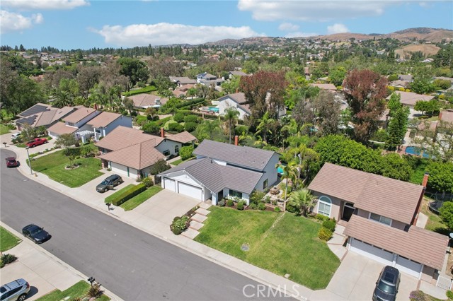 Detail Gallery Image 42 of 58 For 21159 via Noriega, Yorba Linda,  CA 92887 - 4 Beds | 3 Baths