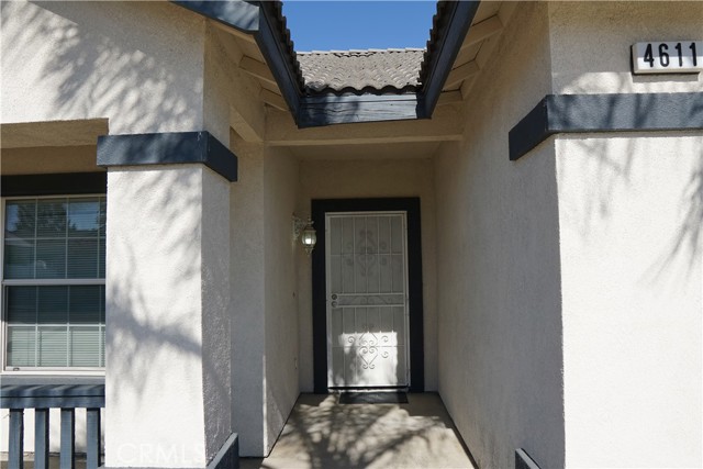 4611 Orange Drive, San Bernardino CA: https://media.crmls.org/medias/a251e7dd-c750-4e84-a2e2-93982a8d62d8.jpg