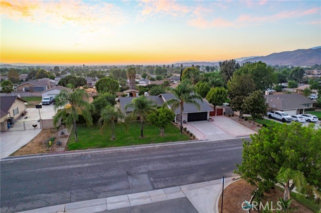 Detail Gallery Image 41 of 45 For 4683 Teasdale Ave, Jurupa Valley,  CA 92509 - 6 Beds | 3 Baths