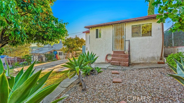 Detail Gallery Image 20 of 34 For 3926 Tampico, Los Angeles,  CA 90032 - – Beds | – Baths