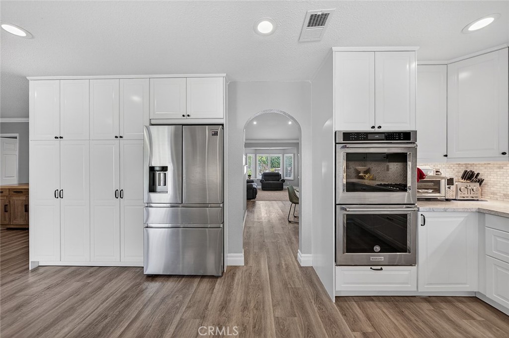 MLS #OC26131027 image #8