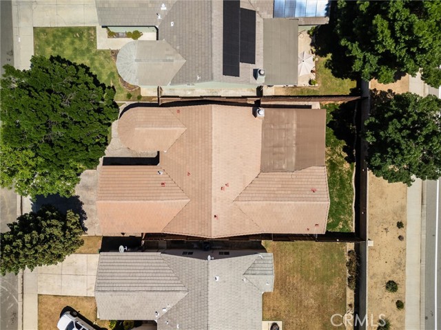 231 Sunny Meadow Drive, Bakersfield CA: https://media.crmls.org/medias/a25484ea-a67e-4c21-9d4e-d8aa27d261b4.jpg