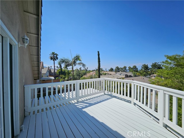 1369 Soundview Circle, Corona CA: https://media.crmls.org/medias/a254d1cf-aaa6-4e36-9f8d-91628a5dcd10.jpg