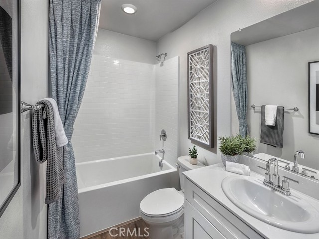 Detail Gallery Image 8 of 12 For 2715 Nash Ct, Pomona,  CA 91767 - 2 Beds | 2/1 Baths