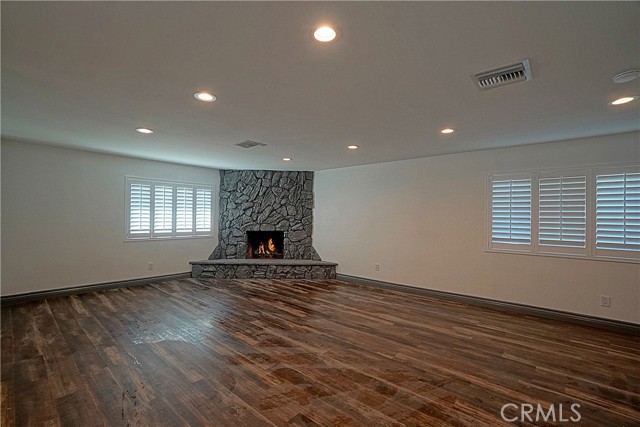 Detail Gallery Image 4 of 31 For 16100 Gamble Ave, Riverside,  CA 92508 - 5 Beds | 3 Baths