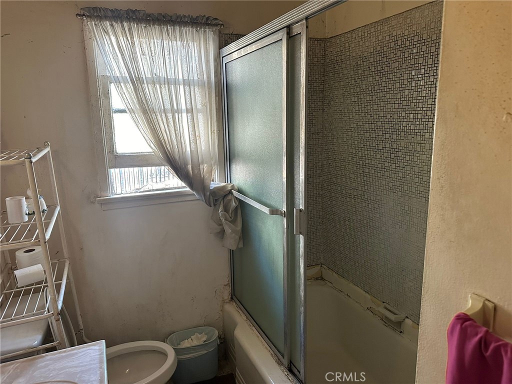 https://media.crmls.org/medias/a25620a0-20be-4b65-9bc5-da5221b8cc04.jpg?preset=X-Large