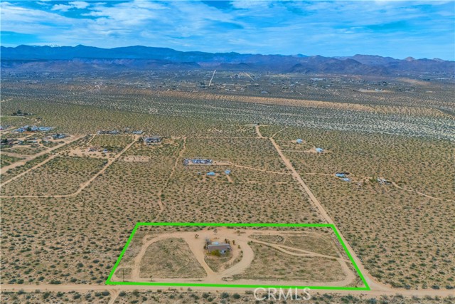 Detail Gallery Image 3 of 50 For 492 Surrey Ave, Landers,  CA 92284 - 3 Beds | 2 Baths