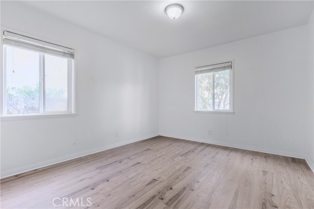 Detail Gallery Image 20 of 33 For 2916 Halldale, Los Angeles,  CA 90018 - 3 Beds | 2 Baths