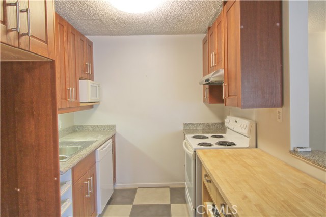 Detail Gallery Image 6 of 8 For 807 E Cottonwood Rd #11,  Palm Springs,  CA 92262 - 1 Beds | 1 Baths