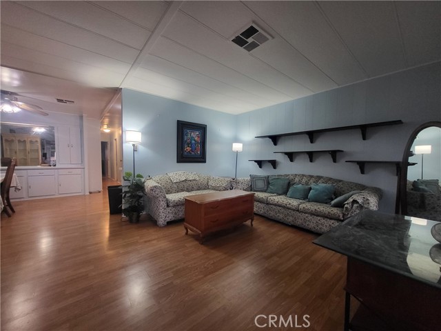 Detail Gallery Image 10 of 25 For 20652 Vista Drive, Torrance,  CA 90503 - 2 Beds | 2 Baths