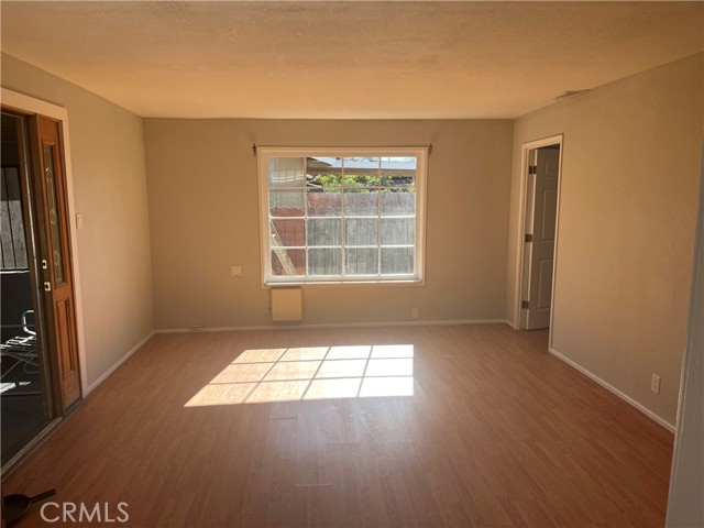609 S Buena Vista Street, Hemet CA: https://media.crmls.org/medias/a257a9e9-437b-4794-9186-043de8a88bcd.jpg
