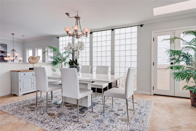 469 27th Street, Manhattan Beach, California 90266, 3 Bedrooms Bedrooms, ,3 BathroomsBathrooms,Residential,Sold,27th,SB22088434