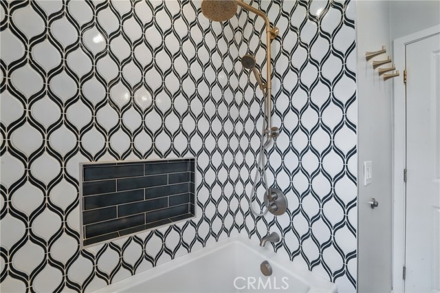 Detail Gallery Image 27 of 53 For 3848 Ocana Ave, Long Beach,  CA 90808 - 2 Beds | 1 Baths