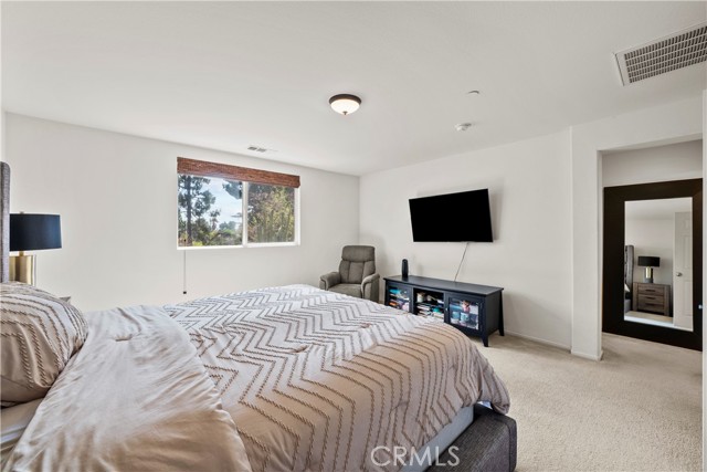 Detail Gallery Image 27 of 36 For 9703 Pine Orchard St, Arleta,  CA 91331 - 4 Beds | 3 Baths