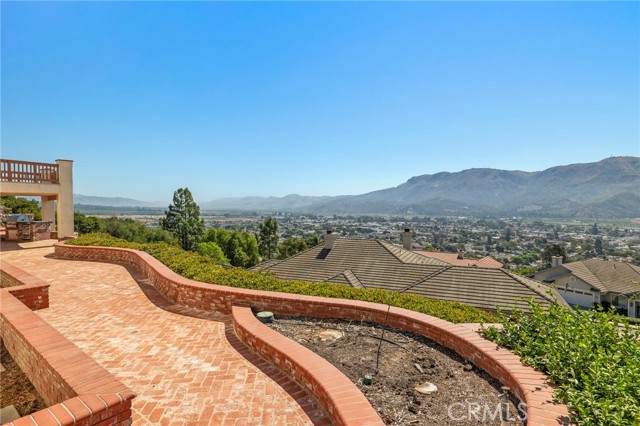 Detail Gallery Image 47 of 53 For 723 Regent Ct, Santa Paula,  CA 93060 - 4 Beds | 2/1 Baths