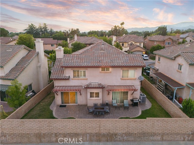2748 Texas Avenue, Simi Valley CA: https://media.crmls.org/medias/a2599637-999e-423e-aa1a-b23b938bd268.jpg