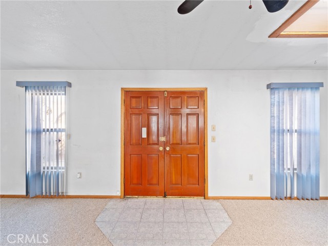 Detail Gallery Image 3 of 35 For 29595 Cove, Lucerne Valley,  CA 92356 - 3 Beds | 2 Baths