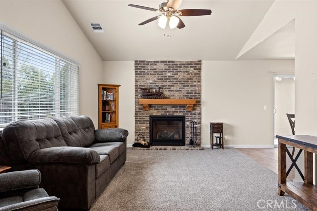 Detail Gallery Image 7 of 36 For 12290 Stone Canyon Ct, Paradise,  CA 95969 - 2 Beds | 2 Baths