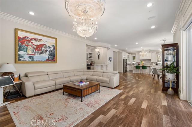 Image 20 of 51 For 445 Woodruff Avenue