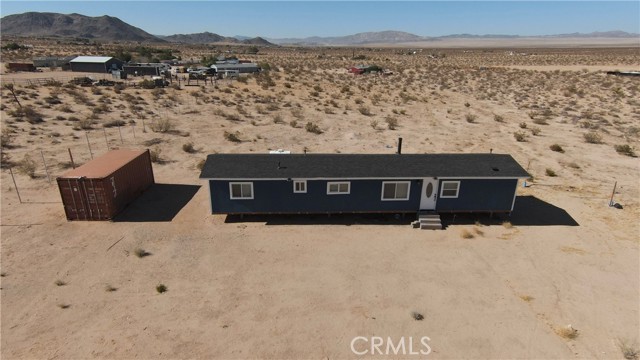 60588 Herdmans Road, Landers CA: https://media.crmls.org/medias/a25c13ab-d1f0-433c-aa17-7c0a601a0df8.jpg