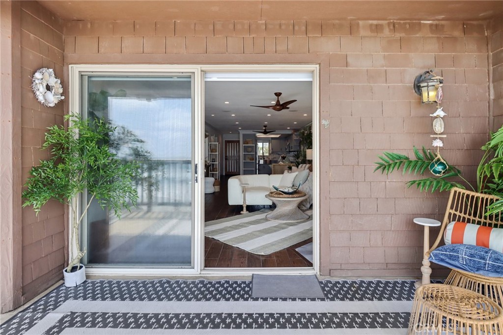 MLS #OC25192516 image #8