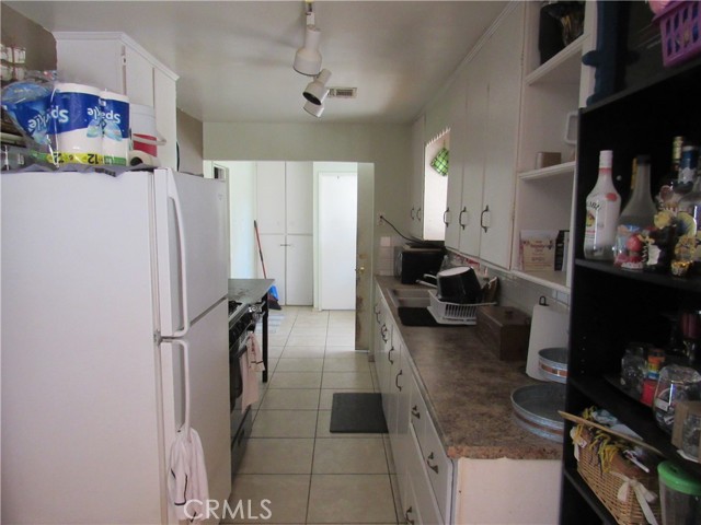Detail Gallery Image 6 of 16 For 338 N 3rd St, Blythe,  CA 92225 - 3 Beds | 2 Baths