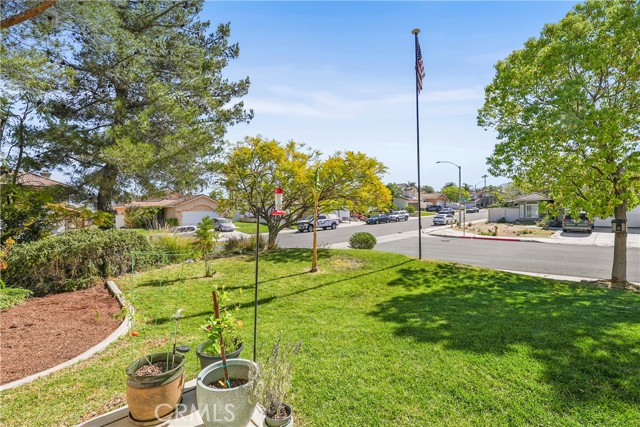 Detail Gallery Image 10 of 53 For 44593 Jamin, Temecula,  CA 92592 - 4 Beds | 2/1 Baths