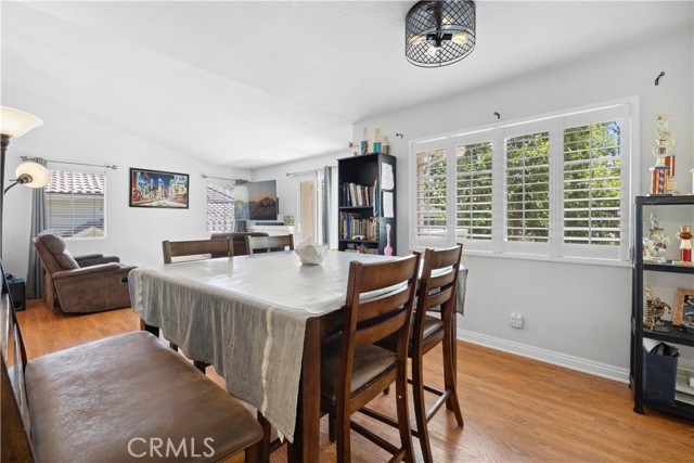20981 Oakville, Lake Forest CA: https://media.crmls.org/medias/a25ec52d-671e-4025-8acd-658fa3f4943c.jpg