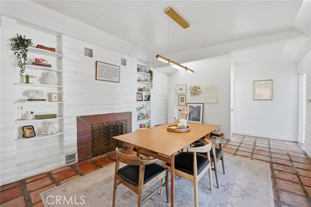 Detail Gallery Image 11 of 43 For 808 E Grand Blvd, Corona,  CA 92879 - 3 Beds | 2 Baths