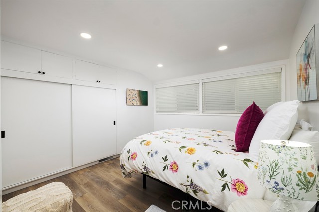 Detail Gallery Image 17 of 23 For 221 Larkspur Ave, Corona Del Mar,  CA 92625 - 4 Beds | 3 Baths