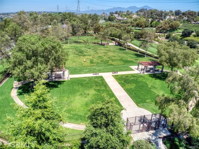 17 Danbury, Ladera Ranch CA: https://media.crmls.org/medias/a25f74b6-ae60-4664-b1ea-c9d40f06b799.jpg