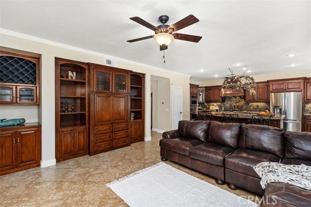 32974 Anasazi Drive, Temecula CA: https://media.crmls.org/medias/a260a1df-fc58-4ebf-9392-d029fc869c95.jpg