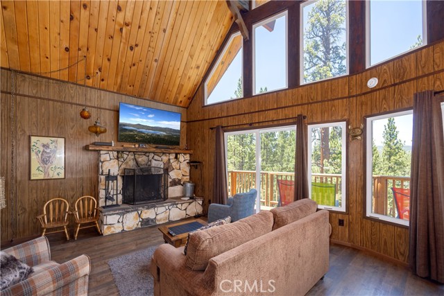 Detail Gallery Image 2 of 41 For 661 Modoc Dr, –,  CA 92315 - 3 Beds | 2 Baths