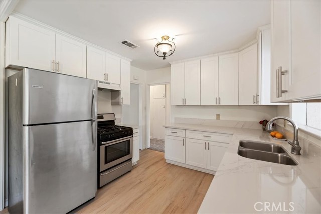 Detail Gallery Image 17 of 25 For 3271 Sepulveda, San Bernardino,  CA 92404 - 2 Beds | 1 Baths