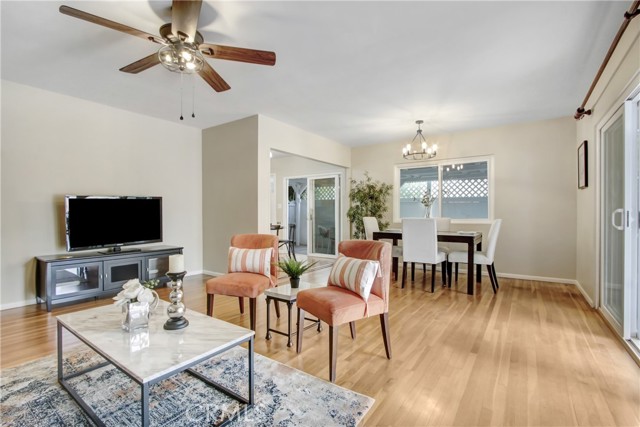 927 Alta Loma Drive, Corona CA: https://media.crmls.org/medias/a2628274-f4d3-4ba4-b7eb-8d860e92fd95.jpg