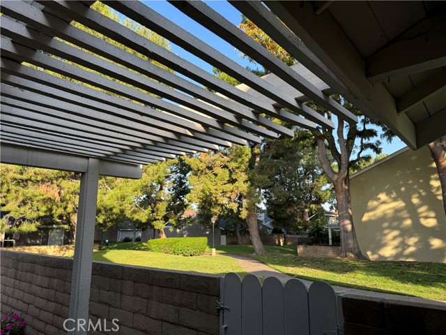 Detail Gallery Image 27 of 28 For 11 Palamedes, Irvine,  CA 92604 - 2 Beds | 2 Baths