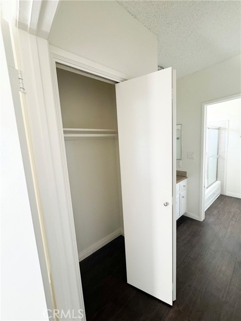 Detail Gallery Image 8 of 17 For 3649 Emerald St #124,  Torrance,  CA 90503 - 1 Beds | 1 Baths