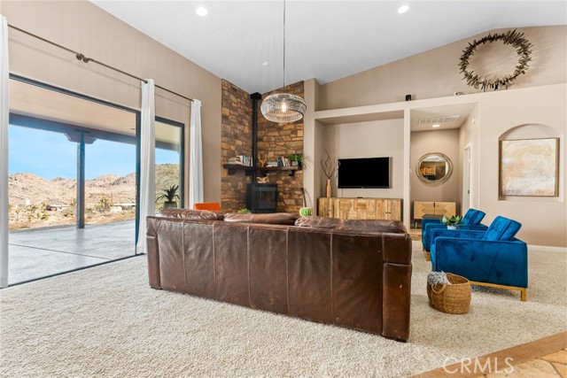 Detail Gallery Image 6 of 71 For 62398 Cope Ln, Joshua Tree,  CA 92252 - 3 Beds | 2/1 Baths